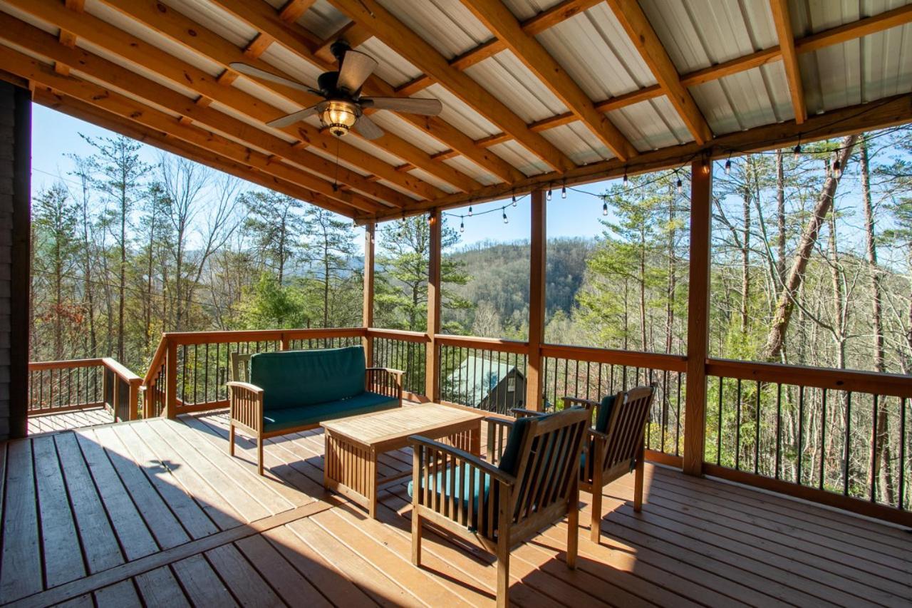 Hot Tub 7 Min To Parkway More Pigeon Forge Exterior photo